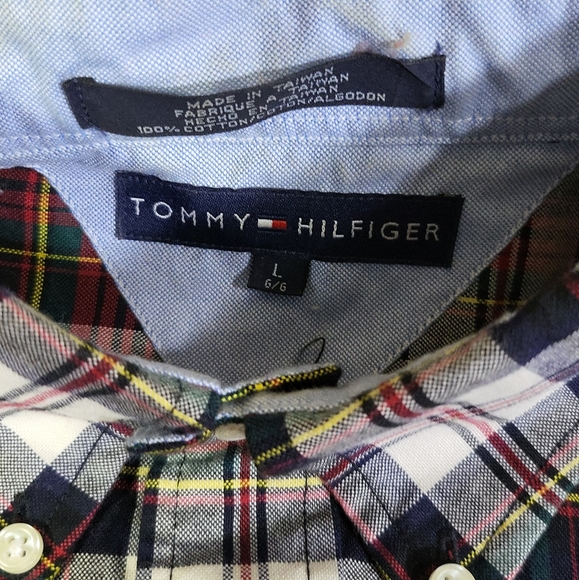 Tommy Hilfiger button down shirt - Picture 3 of 4